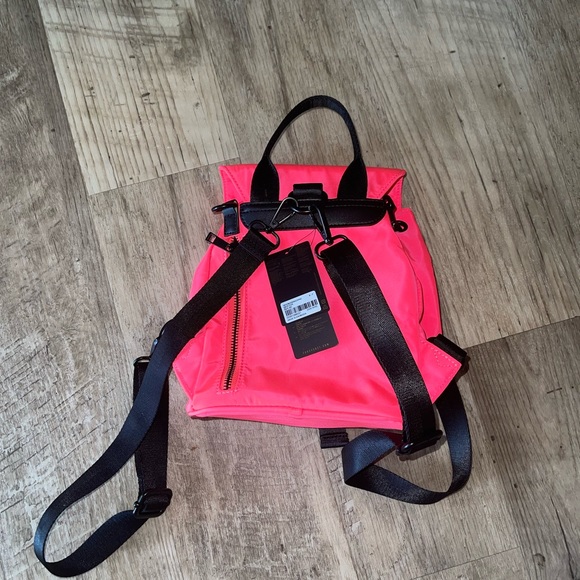 Mini backpack - Picture 3 of 5